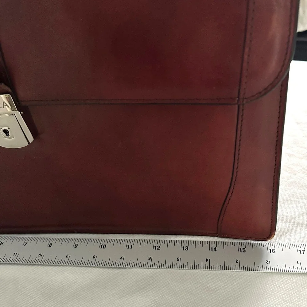 Bosca Old Leather Flap Over Briefcase Attache Doctors Lawyer Messenger Bag W/Key